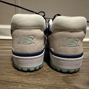 New Balance Mens White and Blue Sneakers